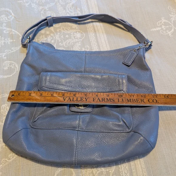 Coach Penelope F19045 hobo bag in cornflower blue pebble leather - Picture 9 of 14